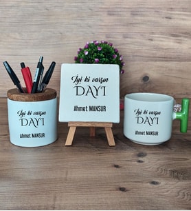 İyi Ki Varsın Dayı Hediye Sepeti Kupa Bardak T Kulplu, Kalemlik ve Dekoratif Taş Dayıya Doğum Günü Hediyesi (Model 8)
