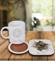 Kişiye Özel Tasarım Kupa Bardak Ve Fotoğraflı Ahşap Bardak Altlığı 99167 (Kırmızı)