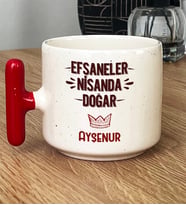Kişiye Özel Efsaneler Nisanda Doğar Hediye T Kupa Bardak Doğum Günü Hediyesi (Kırmızı)