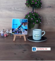 Laborant Fotoğraflı Dekoratif Taş, Ahşap Altlıklı Türk Kahvesi Fincanı Hediye (Model 7)