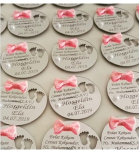 Kişiye Özel Pleksi Bebek Magnet Hatıra (Gümüş)