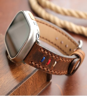 vagave Kişiye Özel Apple Watch 42MM 44MM 45MM 49MM Ultra Ultra 2 Seri 3 / 4 / 5 / 6 / Se / 7 / 8 / 9 / 10 Uyumlu Hakiki Gerçek Deri El İşçilikli Arkadaşa Öğretmene Babaya Eşe Sevgiliye Yeniyıl Hediyelik Saat Kordonu (Taba)