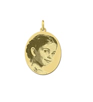 Resimli Kişiye Özel Gümüş Kolye Özel Gün Hediyesi (Gold)
