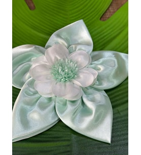 SATEN TOMURCUKLU ÇİÇEK BROŞ GİYİM YAKA ABİYE ASESUARI 22 CM (Yeşil)