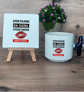 Dünyanın En Güzel Öğretmeni Hediye Seti Kupa Bardak T Kulplu ve Dekoratif Taş Öğretmenler Günü Hediyesi (Model 2)