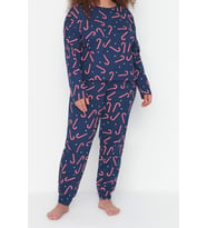 Tarz Rahat Büyük Beden Uzun Kollu Dar Paça Yılbaşı Temalı Örme Pijama Takımı (Lacivert)