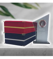 Kadife Kutulu Füme Kristal Plaket - Kişi ve Kurumlara Özel - Size Özel Tasarımlar (Mavi)