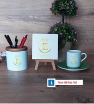 Baş Harf ve İsim Soyisim Hediye Seti Dekoratif Taş, Kalemlik, Ahşap Altlıklı Türk Kahvesi Fincanı Hediye (Model 9)