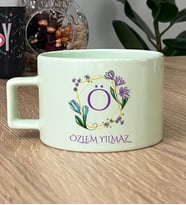 Kişiye Özel Çiçekli Ö Harfli Hediye Pastel Fincan İsim Soyisim Yazılı (Yeşil)