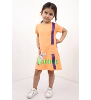 Toontoy Kız Çocuk Cepli Şeritli Tavşan Baskılı Elbise (Oranj)