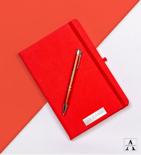 Kişiye Özel İsimli Defter ve Kişiye Özel İsimli Metal Kalem Hediye Seti - 8 Farklı Renk (Kırmızı)