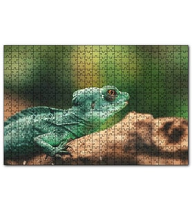 Cakapuzzle Mango Kökü Üzerindeki Yeşil Kertenkele  Puzzle Yapboz MDF (Ahşap) (1000 Parça)