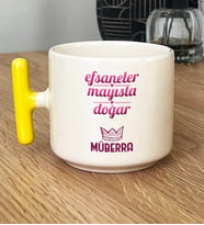 Kişiye Özel Boğa İkizler Burcu Hediye T Kupa Bardak Doğum Günü Hediyesi (Sarı)