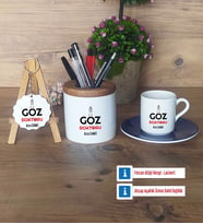Göz Doktoru Hediye Sepeti Kalemlik, Türk Kahvesi Fincanı Kırmızı, Ahşap Anahtarlık Hediye (Model 2)