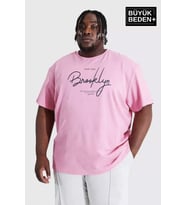 Erkek Büyük Beden El Yazılı Brooklyn Baskılı Bisiklet Yaka Tshırt SPR25BTS12 (Pembe)