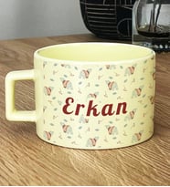 Kişiye Özel Tatlı Ayıcık Desenli Hediye Pastel Fincan Arkadaşa Hediye (Sarı)