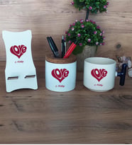 Love Sevgili Hediye Sepeti Kupa Bardak T Kulplu, Kalemlik ve Ahşap Telefon Standı Sevgiliye Sevgililer Günü Hediyesi (Model 2)