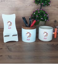 Unicorn Hediye Sepeti Kupa Bardak T Kulplu, Kalemlik ve Ahşap Telefon Standı Kardeşe Sevgiliye Arkadaşa Hediye (Model 7)