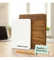 Kişiye Özel Ahşap Kutusunda Termo Deri Defter - Kalem  a/5 (Beyaz)