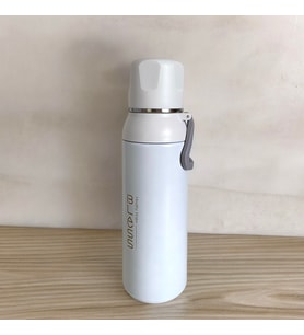 Yüksek Yalıtımlı Paslanmaz Çelik Bardaklı Sıcak/Soğuk 700 ML Termos (Beyaz)