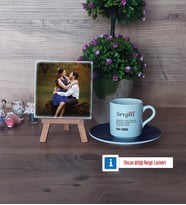 Sevgiliye Hediye Fotoğraflı Dekoratif Taş, Ahşap Altlıklı Türk Kahvesi Fincanı Hediye (Model 4)