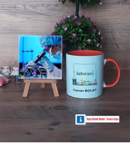 Laborant Fotoğraflı Dekoratif Taş, Kupa Bardak Beyaz Hediye (Model 13)