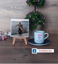 Teyze Daha Cool Fotoğraflı Dekoratif Taş, Ahşap Altlıklı Türk Kahvesi Fincanı Hediye (Model 4)