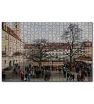 Cakapuzzle Binalar Meydan Ağaçlar ve Kalabalıklar  Puzzle Yapboz MDF (Ahşap) (255 Parça)