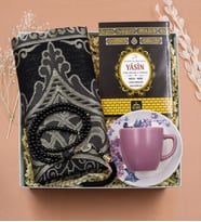 Yasin-i Şerif & Seccade & Namaz Tesbihi & Fincan Hediye Seti (Pembe)