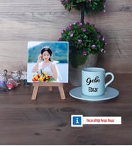 Gelin Fotoğraflı Dekoratif Taş, Ahşap Altlıklı Türk Kahvesi Fincanı Hediye (Model 2)
