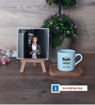 Diyaliz Teknikeri Fotoğraflı Dekoratif Taş, Ahşap Altlıklı Türk Kahvesi Fincanı Hediye (Model 1)