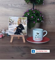 Arapça Öğretmeni Fotoğraflı Dekoratif Taş, Ahşap Altlıklı Türk Kahvesi Fincanı Hediye Öğretmenler Günü Hediyesi (Model 8)