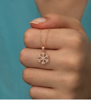 Zirkon Taşlı Kar Tanesi Kadın Kolye (Rose)
