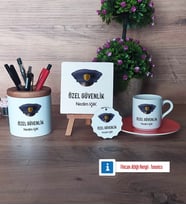 Özel Güvenlik Görevlisi Hediye Seti Dekoratif Taş, Kalemlik, Ahşap Altlıklı Türk Kahvesi Fincanı, Ahşap Anahtarlık Hediye (Model 8)