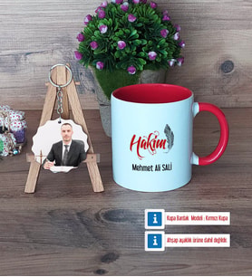Hakim Kupa Bardak Beyaz ve Fotoğraflı Ahşap Anahtarlık Hediye (Model 2)