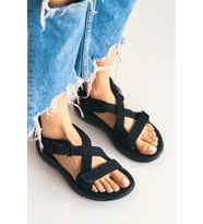 Günlük Kadın Sandalet Tokalı Yastıklı Hafif Tabanlı Outdoor Ayakkabı 125Ç (Siyah)