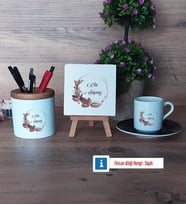 Doğum Günü Hediyesi İsme Özel Hediye Seti Dekoratif Taş, Kalemlik, Ahşap Altlıklı Türk Kahvesi Fincanı Hediye (Model 7)