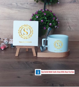 Gold Baş Harf Dekoratif Taş, Kupa Bardak Kırmızı Hediye (Model 7)