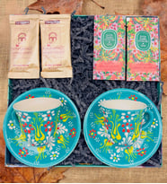 El Yapımı Çini Desenli Fincan Seti & Mehmet Efendi Kahve & Eyüp Sabri Tuncer Mendil & Lotus Mum (Su Yeşili)