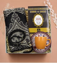 Yasin-i Şerif & Seccade & Namaz Tesbihi & Fincan Hediye Seti (Sarı)