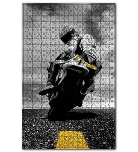 Cakapuzzle Yamaha 46 Numara Motosiklet Görseli Puzzle Yapboz MDF (Ahşap) (255 Parça)