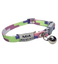 Güvenlik kilitli ( safety click ) Kedi tasması, kedi künyesi, kedi isimlik, sallanmayan kedi künyesi, isimli kedi tasması (Pudra)