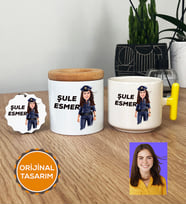 Kişiye Özel Karikatürlü Polis Hediye Seti T Kupa, Kalemlik, Anahtarlık Kadın Polise Polisler Günü Hediyesi (Sarı)