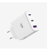 C317 Strong GaN 3 Ports 45W Fast Charger Adapter (Beyaz)