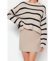 Stil Modern Kadın Crop Düşük Kol Bisiklet Yaka Basic Çizgili Triko Kazak (Bej)