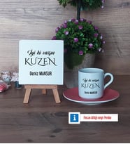 Kuzene Hediye Dekoratif Taş, Türk Kahvesi Fincanı Kırmızı İsme Özel Hediye (Model 4)