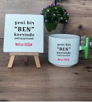 Motto Yeni Bir Ben Hediye Seti Kupa Bardak T Kulplu ve Dekoratif Taş Arkadaşa Hediye  (Model 8)