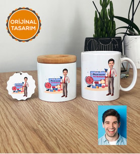 Kişiye Özel Karikatürlü İngilizce Öğretmeni Hediye Seti Kupa Bardak, Kalemlik, Anahtarlık Erkek İngilizce Öğretmenine Öğretmenler Günü Hediyesi (Beyaz)