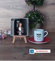 Diyaliz Teknikeri Fotoğraflı Dekoratif Taş, Ahşap Altlıklı Türk Kahvesi Fincanı Hediye (Model 3)