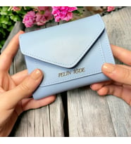 İsme Kişiye Özel Minimalist Kadın Cüzdan Yumuşak Derili Kartlık Çanta Aksesuar Sevgiliye Anneye Arkadaşa Kendine Hediye (Bebek Mavisi)